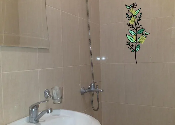 в комплекс на първа линия до плажа Поморие